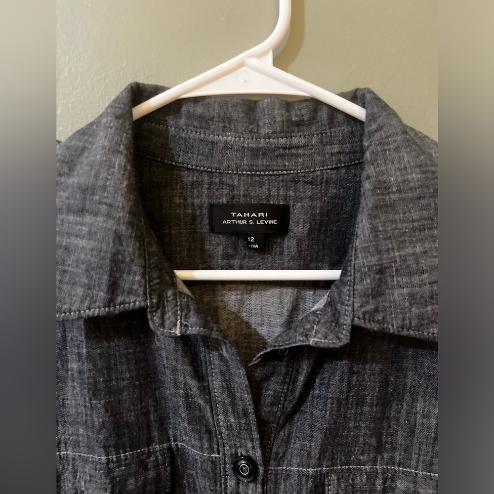 Tahari Arthur Levine Shirt Dress Size 12 Blue Chambray Button Up 100% Cotton - Picture 2 of 6